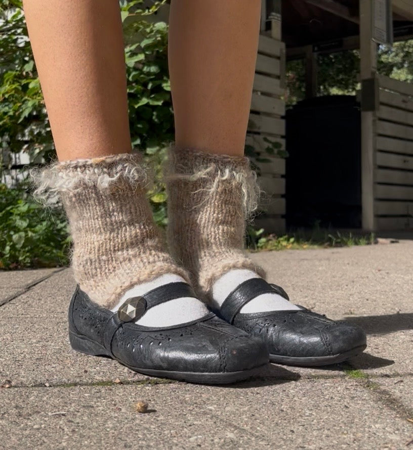 Dogma-knitted ankle warmers