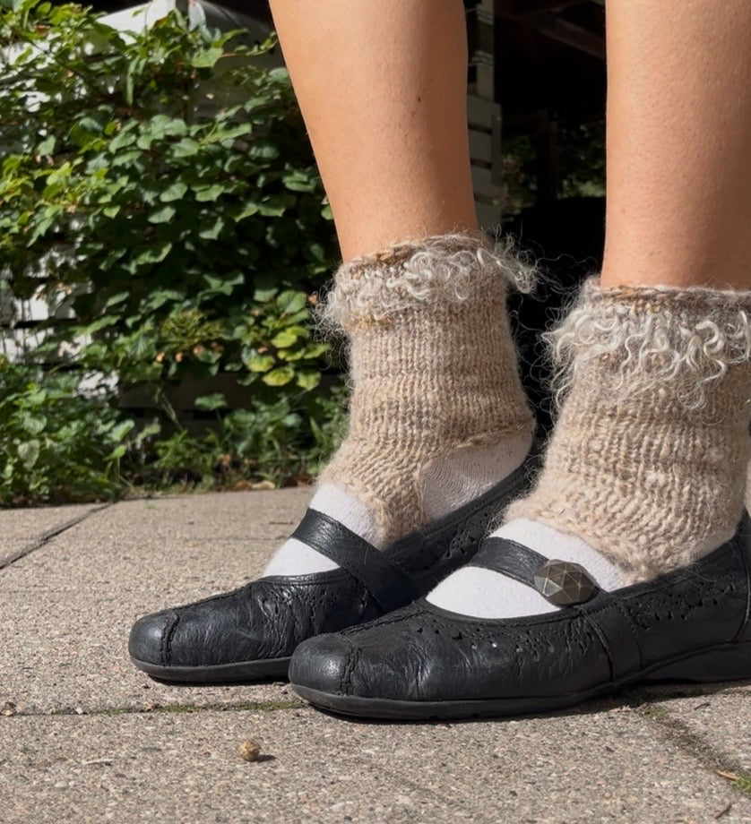 Dogma-knitted ankle warmers