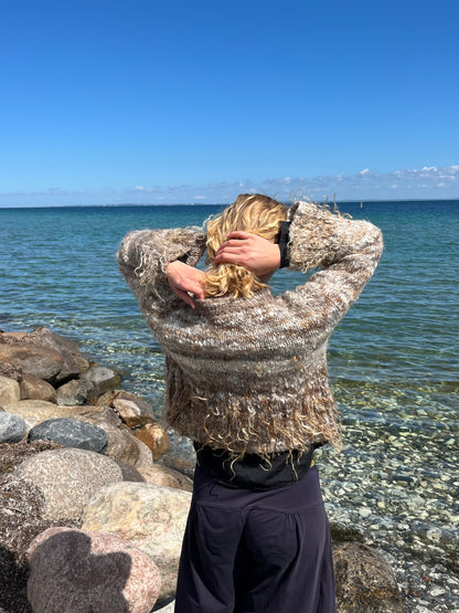 Dogmestrikket krøllet sweater