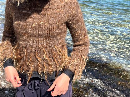 Dogmestrikket krøllet sweater
