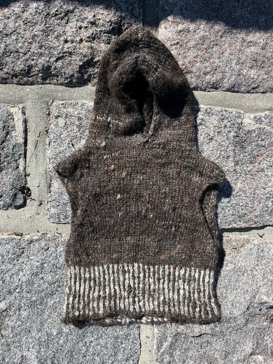 Dogme-knitted striped vest with hood