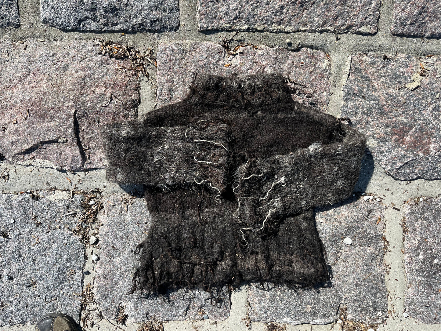 Dogmestrikket krøllet sweater