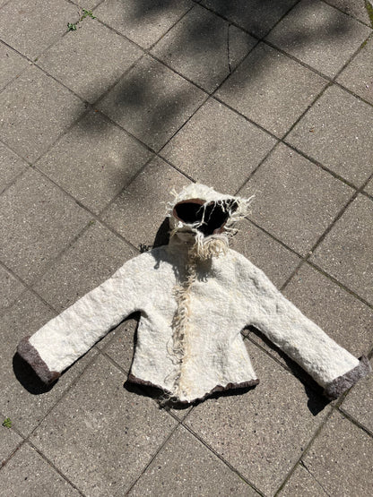 Nunofiltet jakke med hætte
