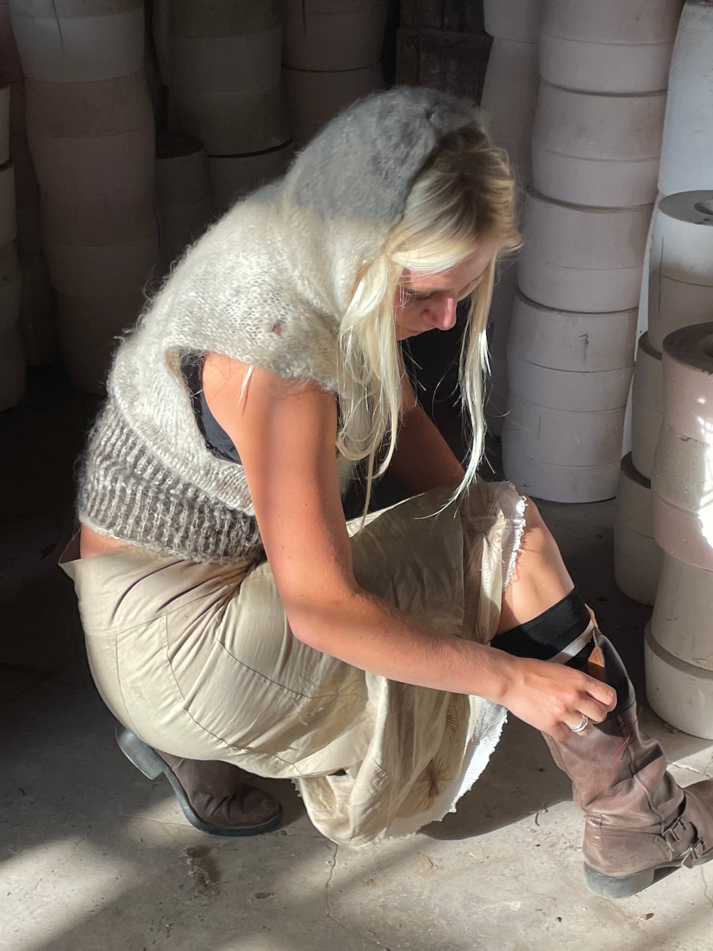 Striped vest with a hood - english version